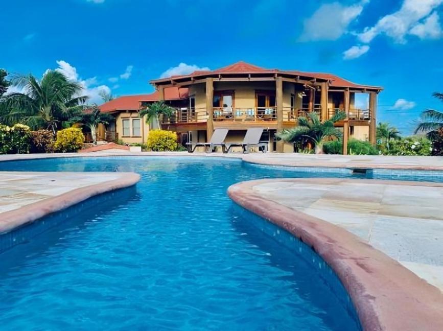 Villa Serenity Сан-Педро Экстерьер фото